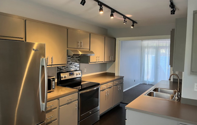 1621 S Quaker Ave Unit #1