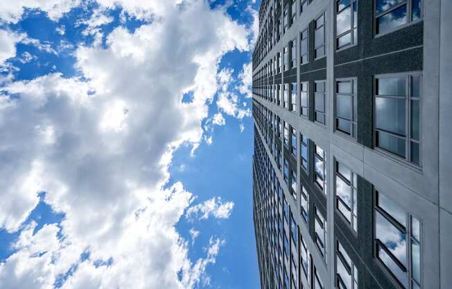 360 State towers over New Haven