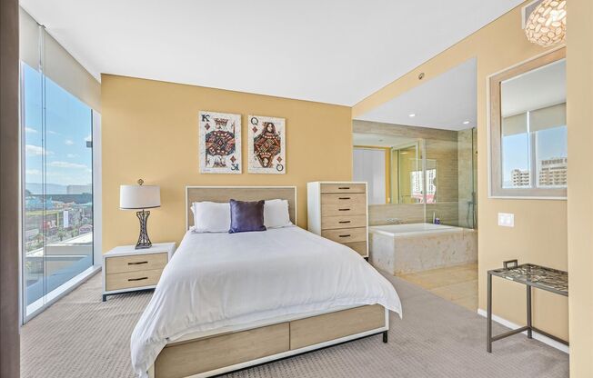 1 bed, 1 bath, $2,850