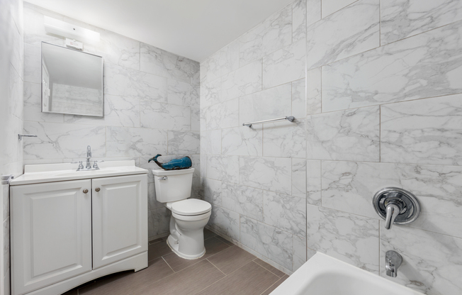 226 W 123 ST