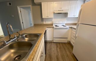 2 beds, 2 baths, 820 sqft, $1,195, Unit 2502