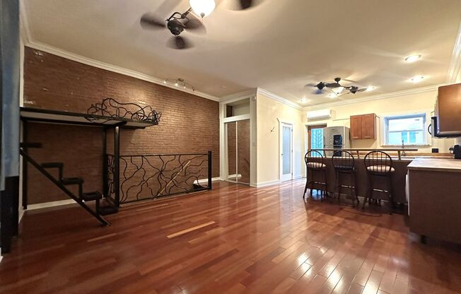 Gorgeous Studio Apartment in Fishtown with Large Private Deck! Available NOW!