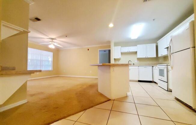 2 beds, 2 baths, 1,077 sqft, $1,550