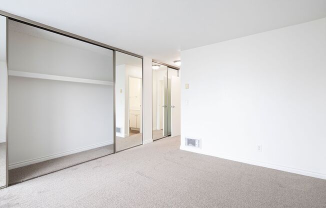 1 bed, 1 bath, 690 sqft, $1,995, Unit 018