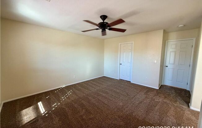 3 beds, 2.5 baths, $2,150