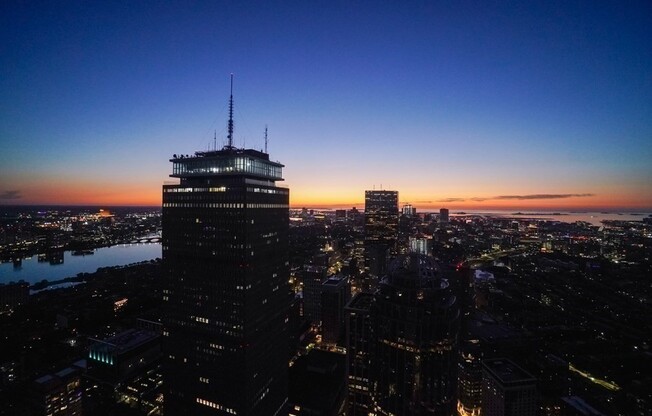5 beds, 7 baths, 7,848 sqft, $100,000, Unit 5801/5802