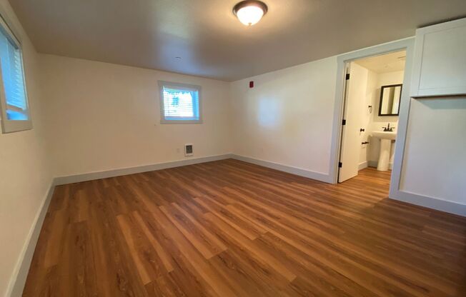 Red Maple Apartments