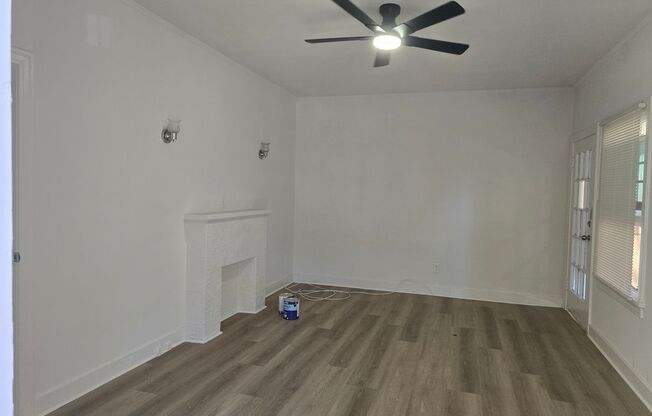 1 bed, 1 bath, $1,900, Unit 1317
