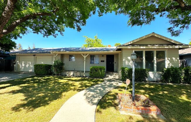 1321 PALOMAR WAY