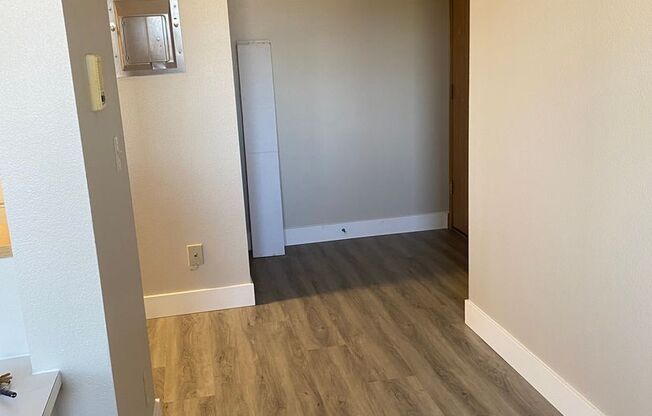 Studio, 1 bath, 462 sqft, $1,297, Unit 329