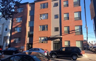 30 DECATUR ST