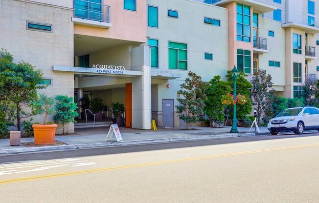 2 beds, 2 baths, $3,300