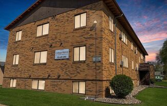 College Manor