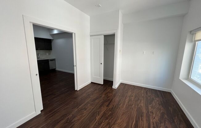 1 bed, 1 bath, 437 sqft, $1,480, Unit 414