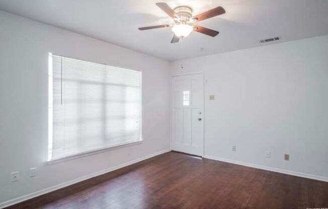 Perfect 3 BD 2 BA home near Alamo Heights For Rent!