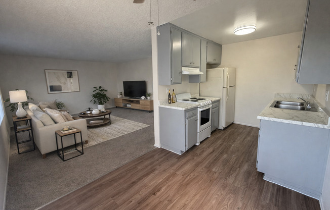 Ask about our Move in Specials! Must See! Tour Today! 6 1 9-6 9 1-8 1 6 8