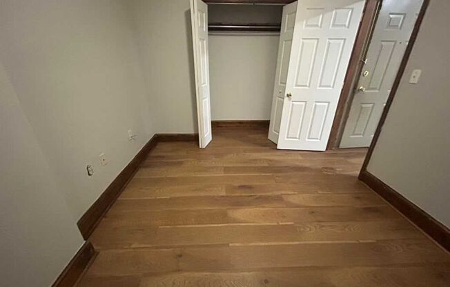 1 bed, 1 bath, 650 sqft, $900, Unit B203