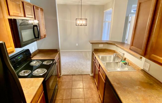 1 bed, 1 bath, $1,395, Unit # 1138