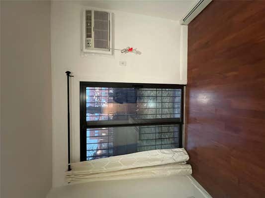 1 bed, 1 bath, 125,782 sqft, $2,150, Unit 1