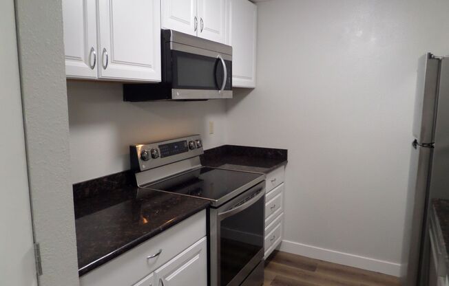 2 beds, 1 bath, $1,795