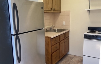 1 bed, 1 bath, 425 sqft, $2,000, Unit 3