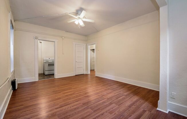 1 bed, 1 bath, 625 sqft, $1,750, Unit 208