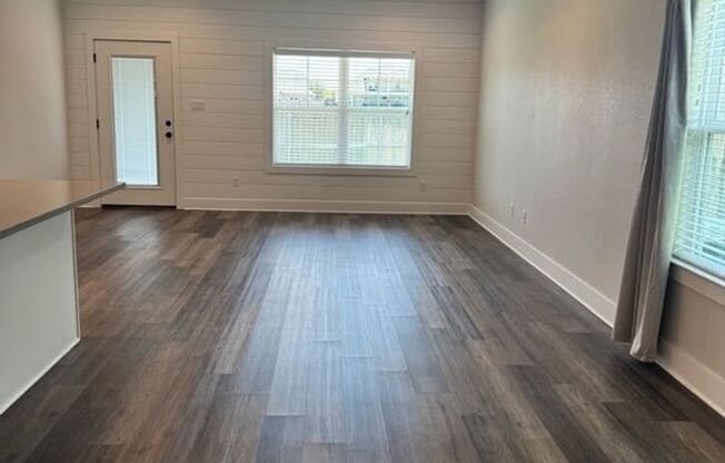 Immaculate Townhome Minutes from Texas A&M