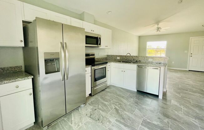 2 beds, 2 baths, $1,700