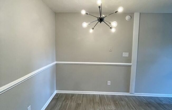 1 bed, 1 bath, 616 sqft, $878, Unit 35