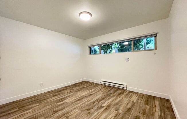 2 beds, 1 bath, 600 sqft, $2,095, Unit 203