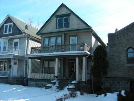 60 ENGLEWOOD AVE