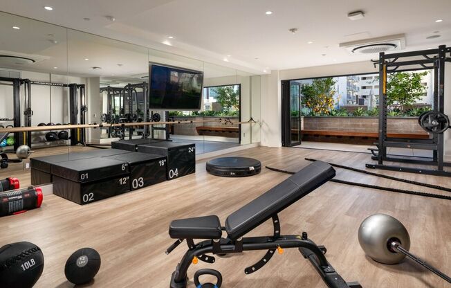 Studio, 1 bath, 396 sqft, $2,404, Unit PH723