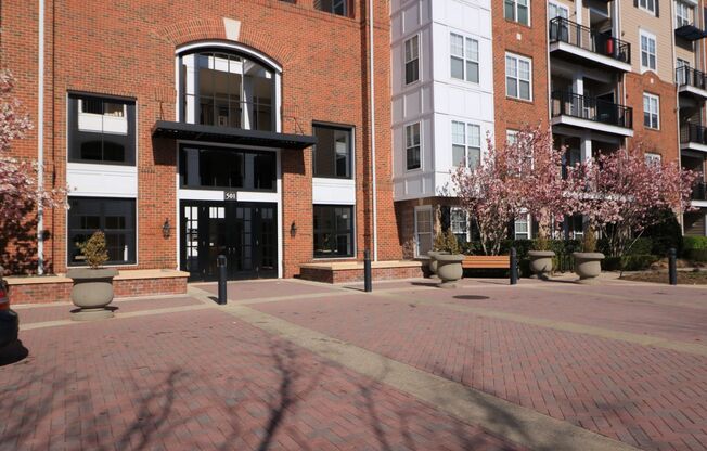 2BD/2BA with 2 Garage Parking Spaces in The Fitz of Downtown Rockville