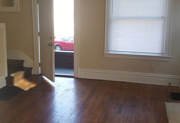 237-241 e 12th ave