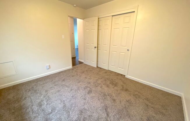 2 beds, 1 bath, 720 sqft, $1,595, Unit Ele1235