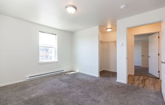 4 beds, 4 baths, 1,709 sqft, $3,300, Unit 116-107