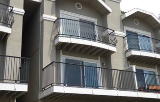 TWO BEDROOM END UNIT TWO-STORY CONDO WITH GREAT VIEWS IN SAN RAFAEL