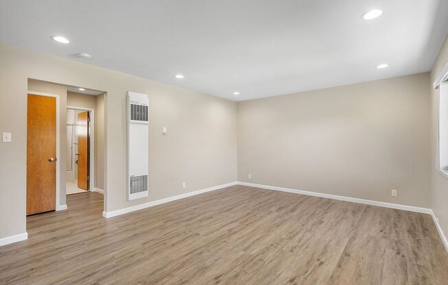 1212 Regent St #J - 2 bedroom | 1 bath