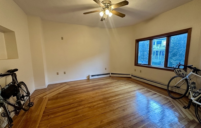 79 ROGERS AVE