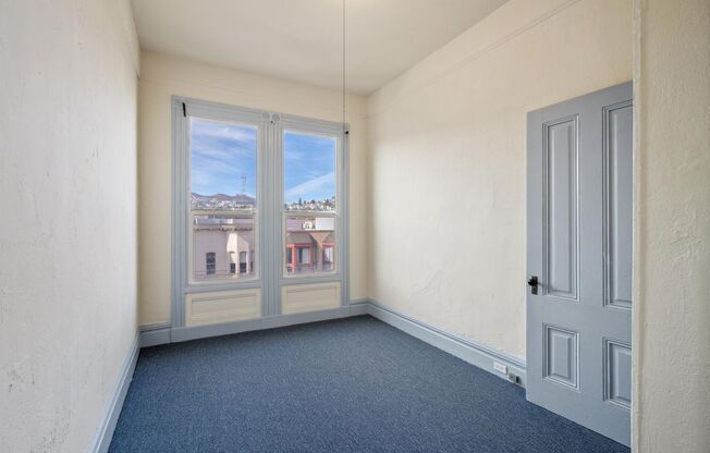 2 beds, 1 bath, $3,695, Unit 135 San Jose Ave