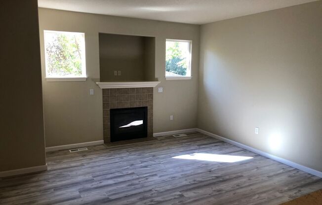 6509 SW 19th Avenue - Townhome Conveniently Located!