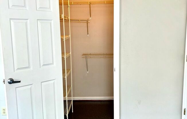 Affordable 1 bedroom in West End- Section 8 accepted