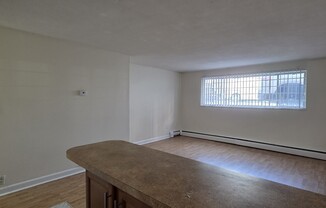 1 bed, 1 bath, 720 sqft, $2,300, Unit 3B
