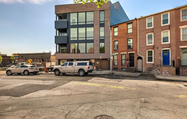 2 beds, 2 baths, 1,000 sqft, $2,199, Unit 402