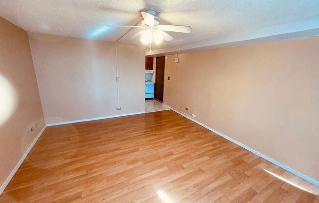 Recently Remodeled Studio Apartment at The 5 Regents