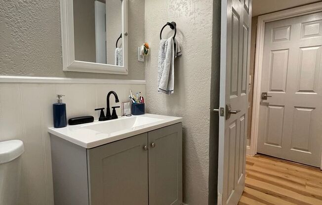 Pool House and an Apartment for the price of ONE! Rental opportunity in Miramar, FL! Zip code 33025. Sublease allowed!