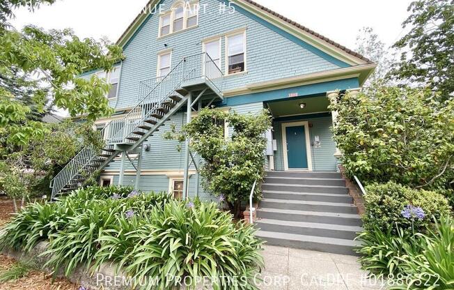1802 Bonita Ave