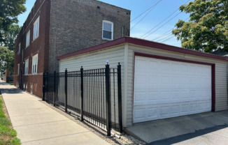 1640 N LAMON AVE