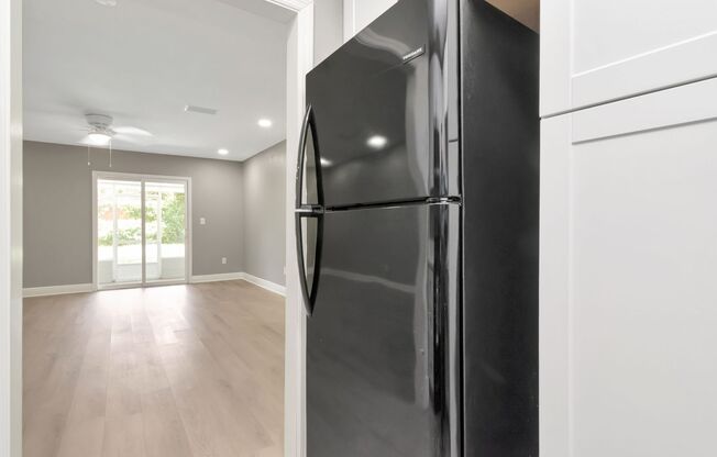 Totally Remodeled Duplex w/ New Fenced Backyard in Brandon