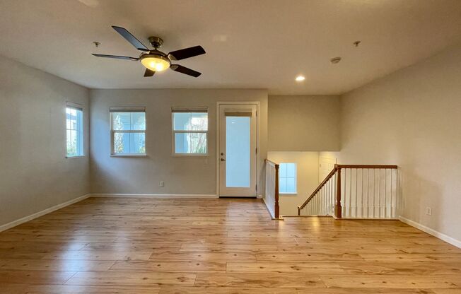 Beautiful Upscale and Modern 2 Bedroom 2 Bath Townhouse Style Condo in San Jose
